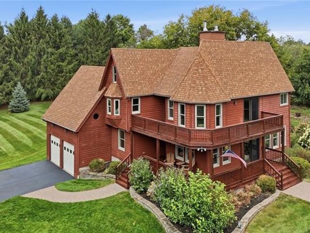 House for sale in Macedon, New York