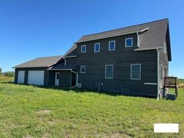 House for sale in Parker, South Dakota