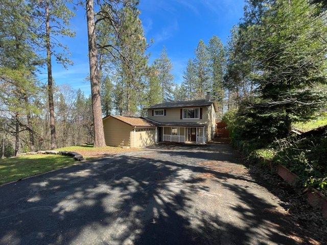 House for sale in Applegate, California