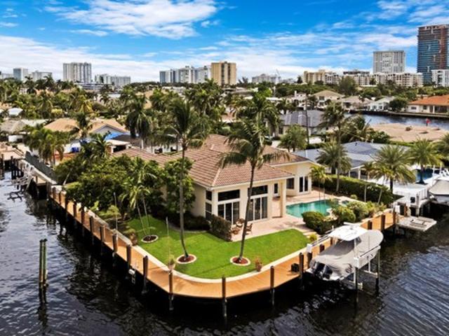 House for sale in Pompano Beach, Florida