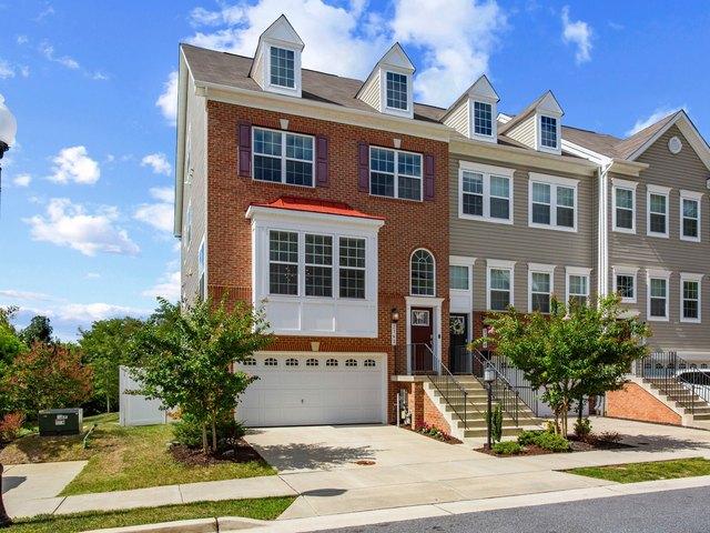 Townhouse for sale in Gambrills, Maryland