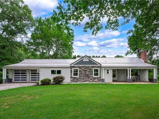 House for sale in Mercer, Pennsylvania