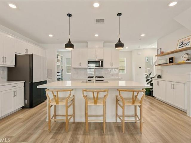 House for sale in Canoga Park, California