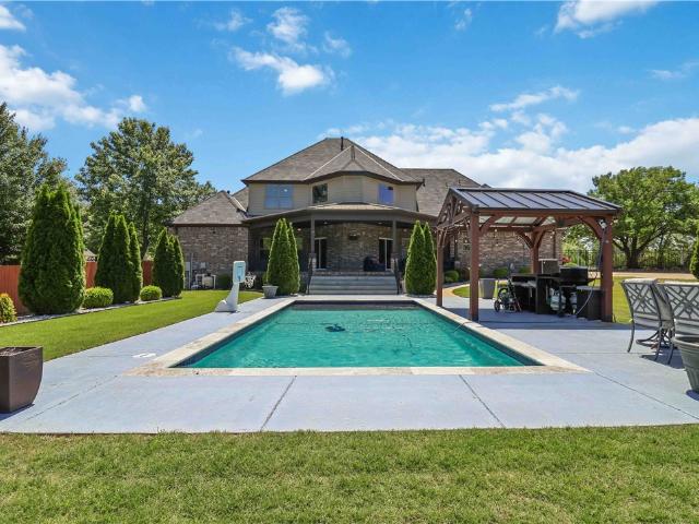 House for sale in Ark