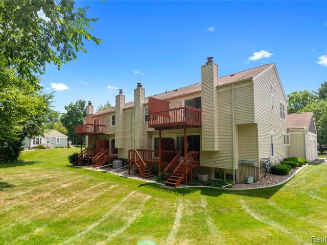 Condo for sale in Jackson