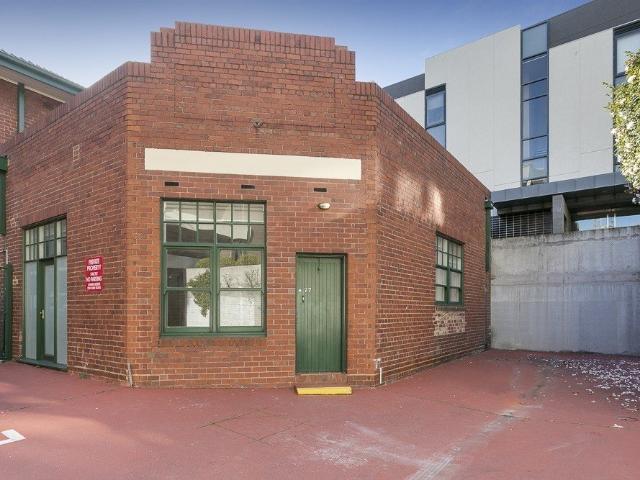 Apartment for rent in Carlton