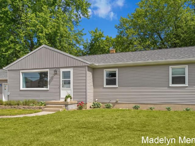 House for sale in Jenison, Michigan