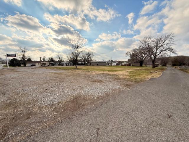 House for sale in Stanford, Kentucky