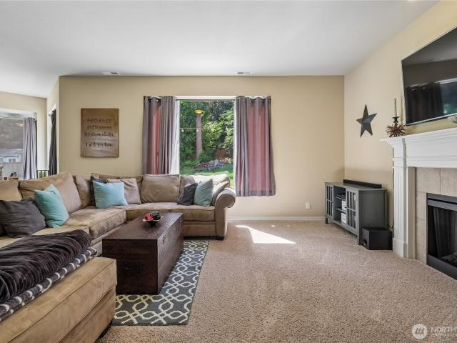 House for sale in Kingston, Washington