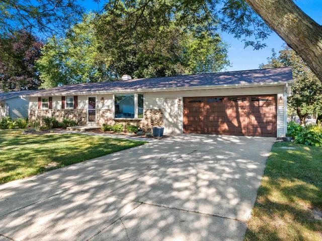 House for sale in Ashwaubenon, Wisconsin