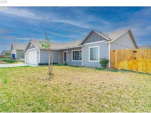 House for sale in Oregonia