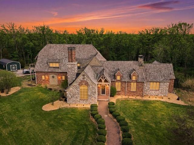 House for sale in Van Meter, Iowa
