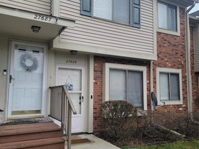 Condo for sale in Harrison Township, Michigan