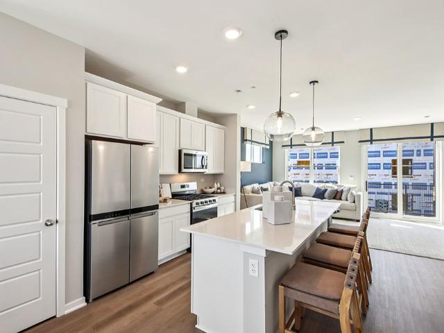 Townhouse for sale in Warrenville, DuPage County