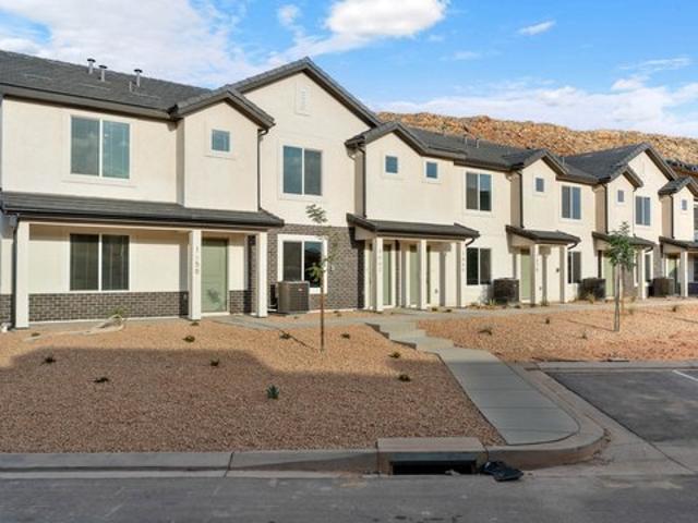 Townhouse for sale in Washington, Utah
