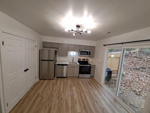 Apartment for rent in Hollymead, Albemarle County