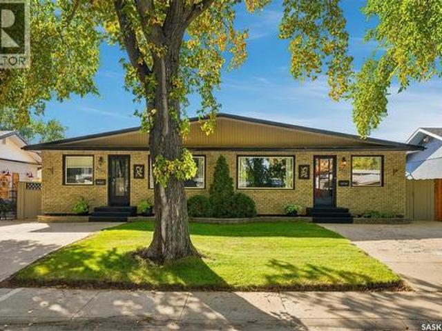 House for sale in Saskatoon, Saskatchewan