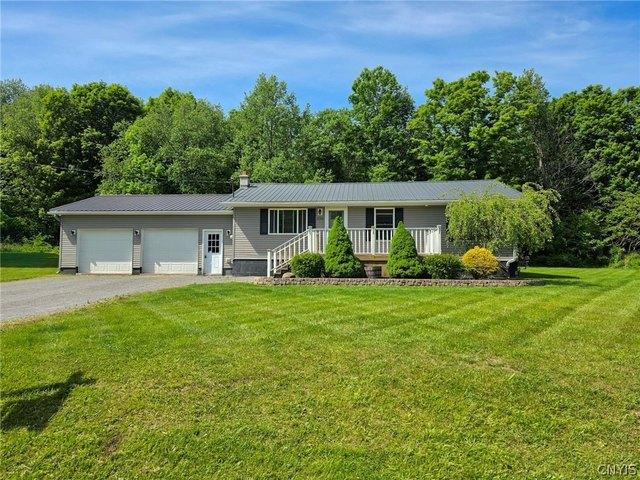 House for sale in Oneida, New York