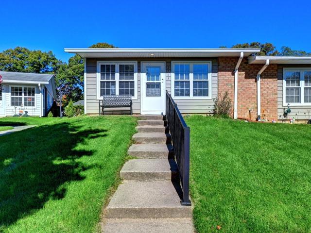 Condo for sale in Ridge, Town of Brookhaven