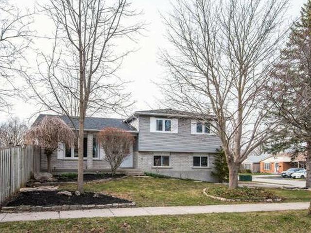 House for sale in Kitchener House for sale in Kitchener