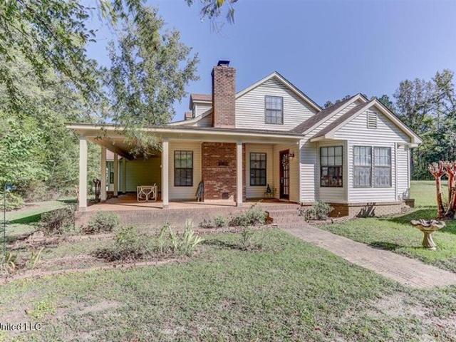 House for sale in Byhalia, Mississippi