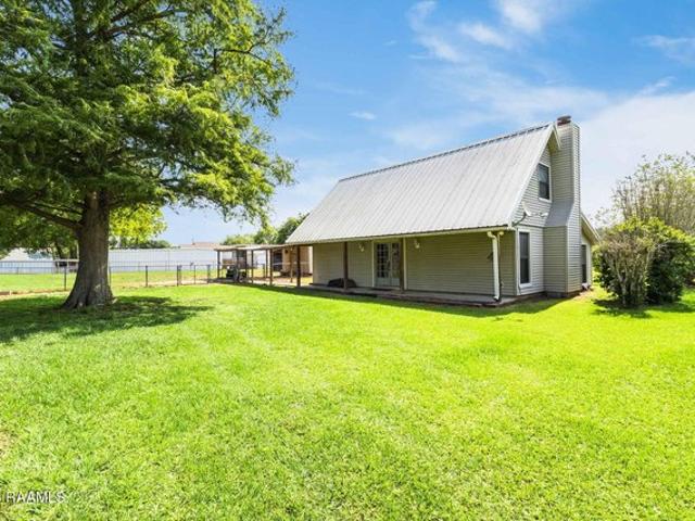 House for sale in Sunset, Louisiana