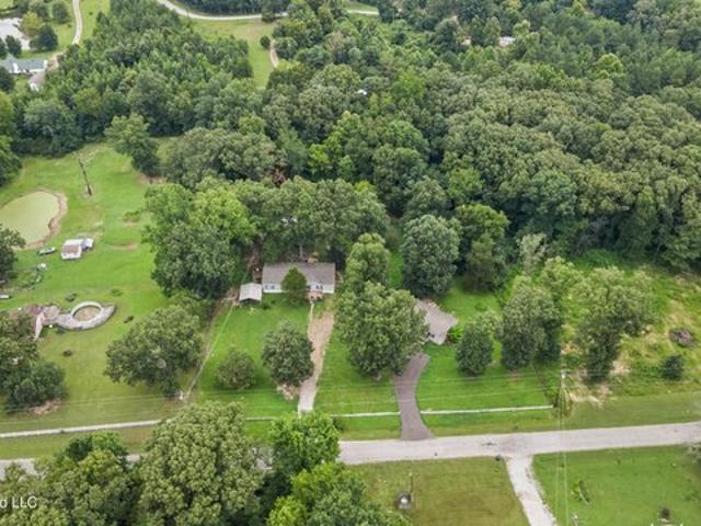 House for sale in Byhalia, Marshall County