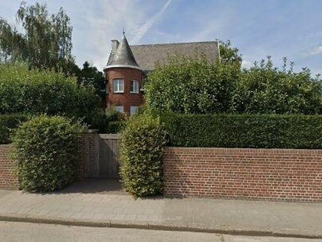 Bureau vente à Dentergem, West-Vlaanderen