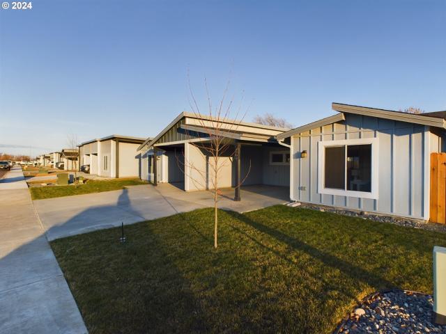 Townhouse for sale in Umatilla