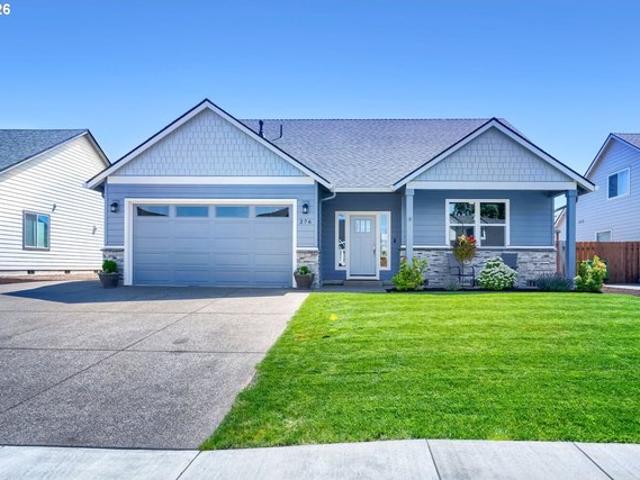 House for sale in Oregonia