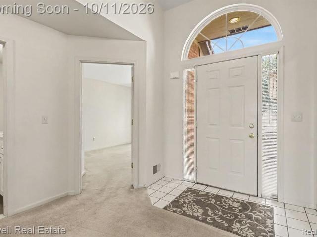 Condo for sale in Commerce Charter Township, Oakland County