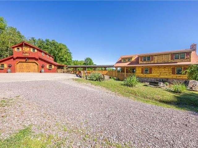 House for sale in Somerset, Pennsylvania
