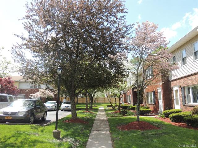 Condo for sale in Blooming Grove, New York