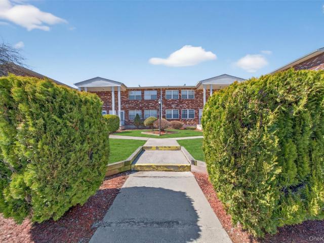 Condo for sale in Blooming Grove, New York