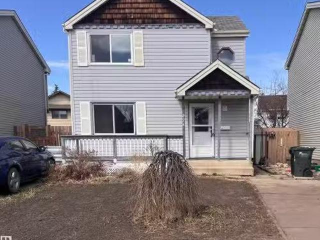 House for sale in Sherwood Park, Alberta