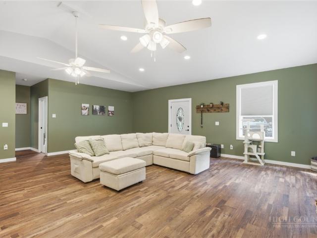 House for sale in Avery, North Carolina
