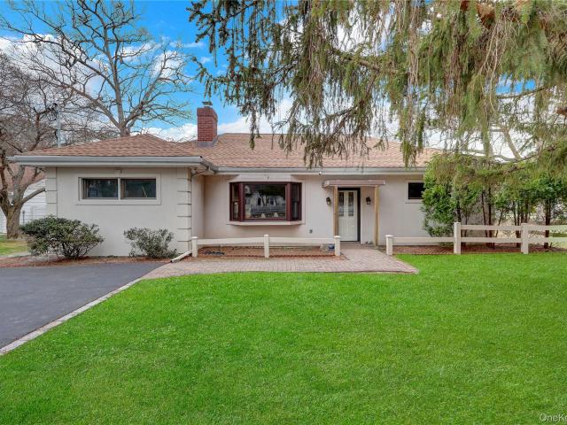 Property for sale in Smithtown, New York