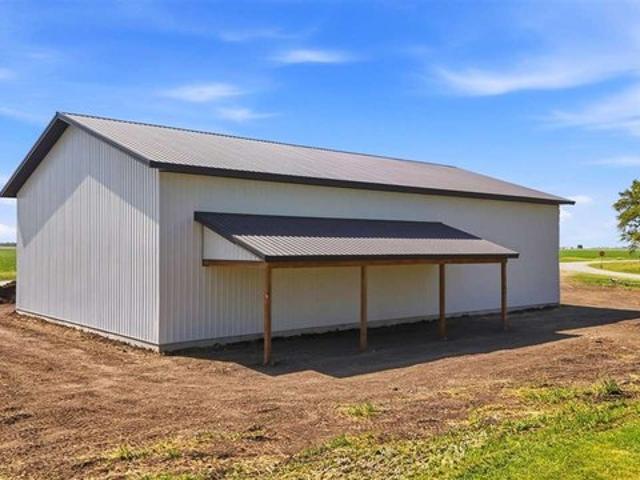 House for sale in Washington, Iowa