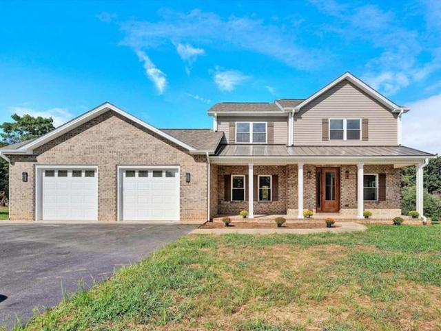 House for sale in Boones Mill, Franklin County