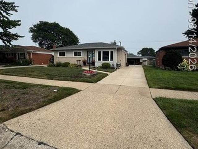 House for sale in Warren, Michigan