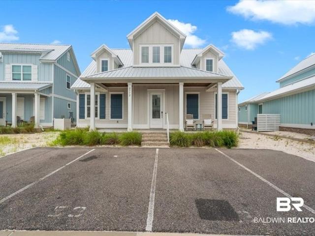 House for sale in Orange Beach, Alabama
