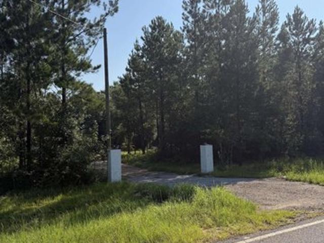 House for sale in Robertsdale, Alabama
