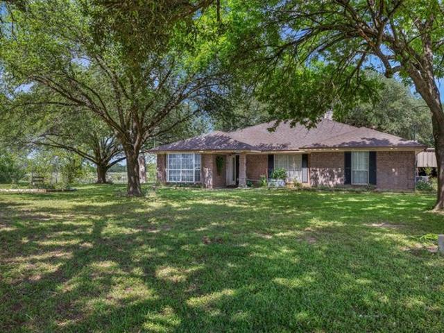 House for sale in Somerville, Texas