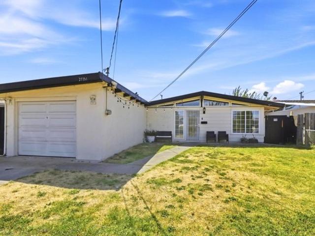 House for sale in Hayward, California