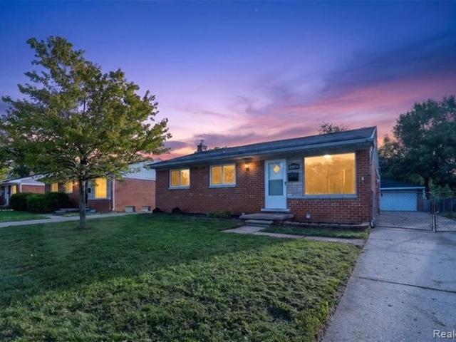 House for sale in Madison Heights, Oakland County