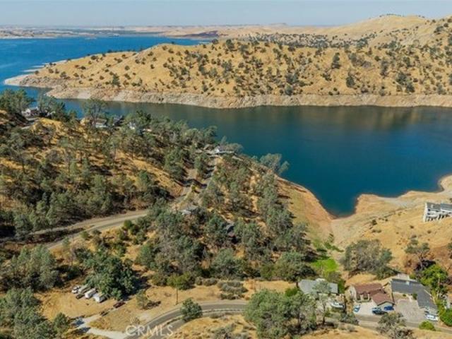 Land for sale in Friant, California