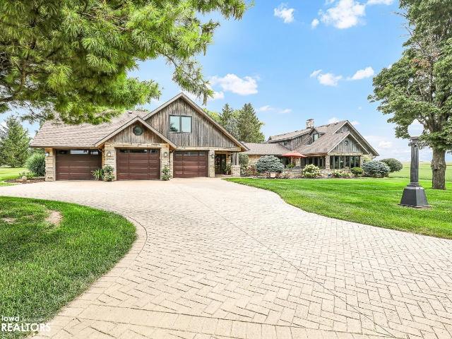 House for sale in Mahaska, Iowa
