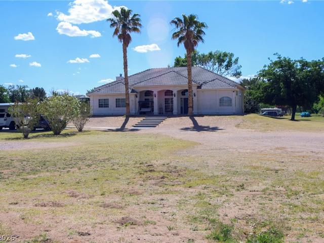 House for sale in Logandale, Nevada
