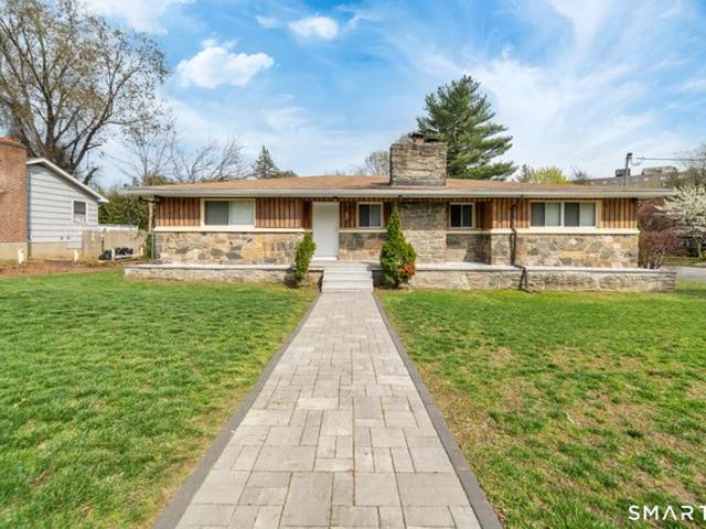 House for sale in Bridgeport, Connecticut