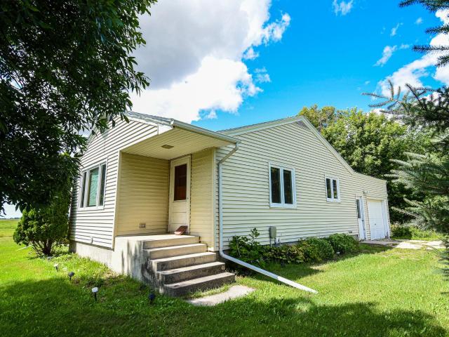 House for sale in Warren, Minnesota